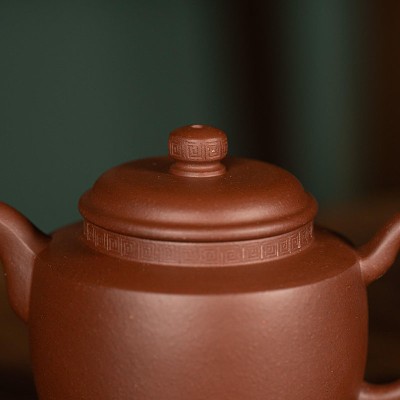 Ruwang-Gongdeng Yixing teapot | Gold Duan ni | 170 ml