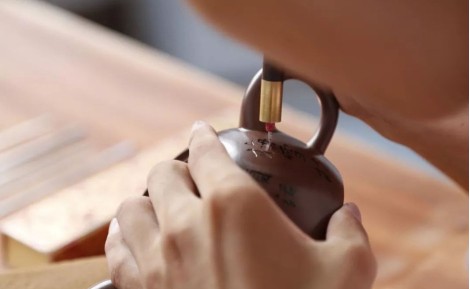 How to buy a handmade yixing teapot?